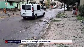 Vijelii cu forță de uragan în Oradea! Imaginile sunt de-a dreptul înfiorătoare